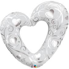 Hearts & Filigree Pearl White Open Heart 42 inch Qualatex